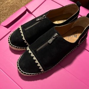 Brand new Patricia Nash size 8 shoes